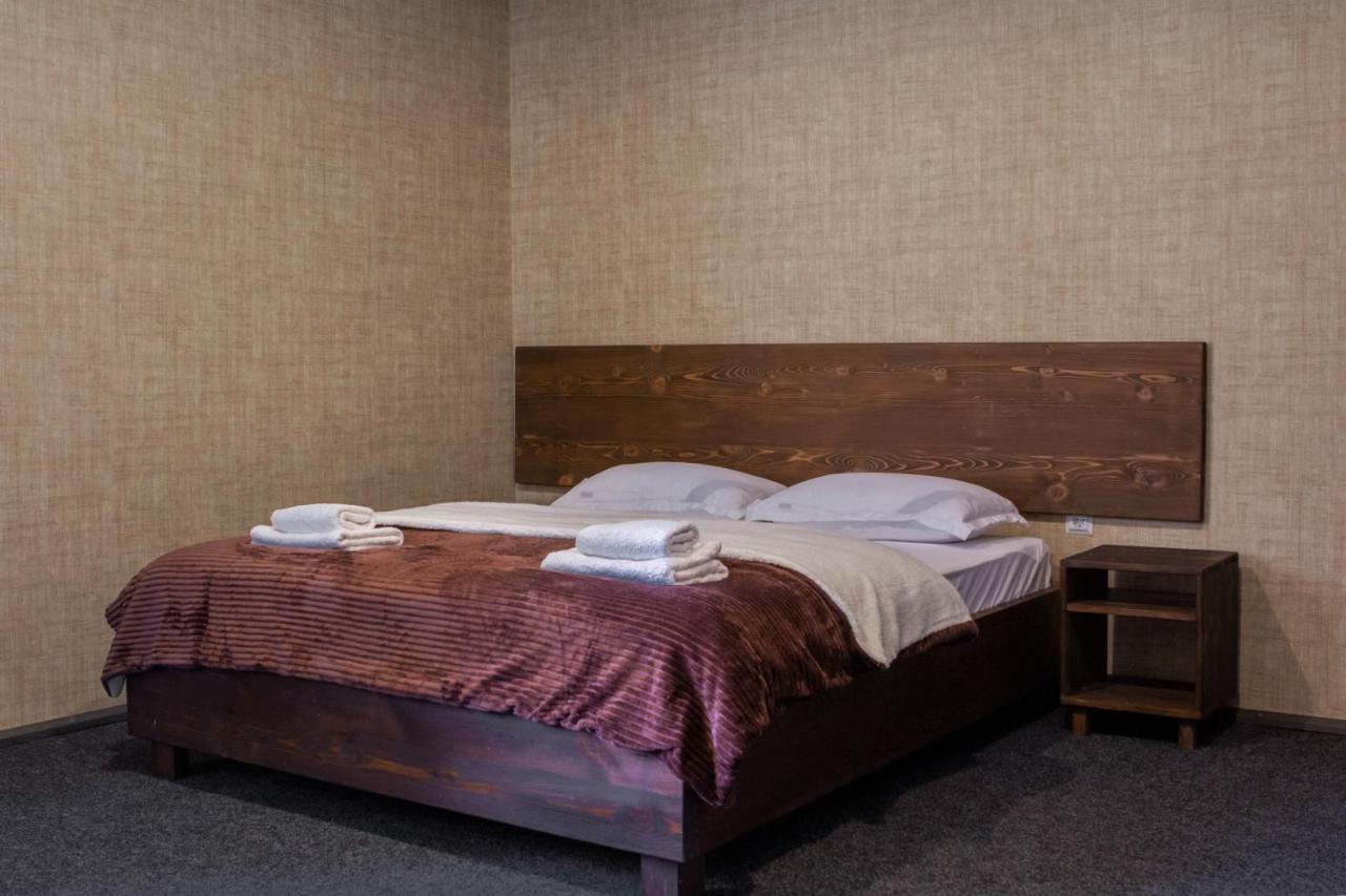 Hotel Eden Mestia Eksteriør billede