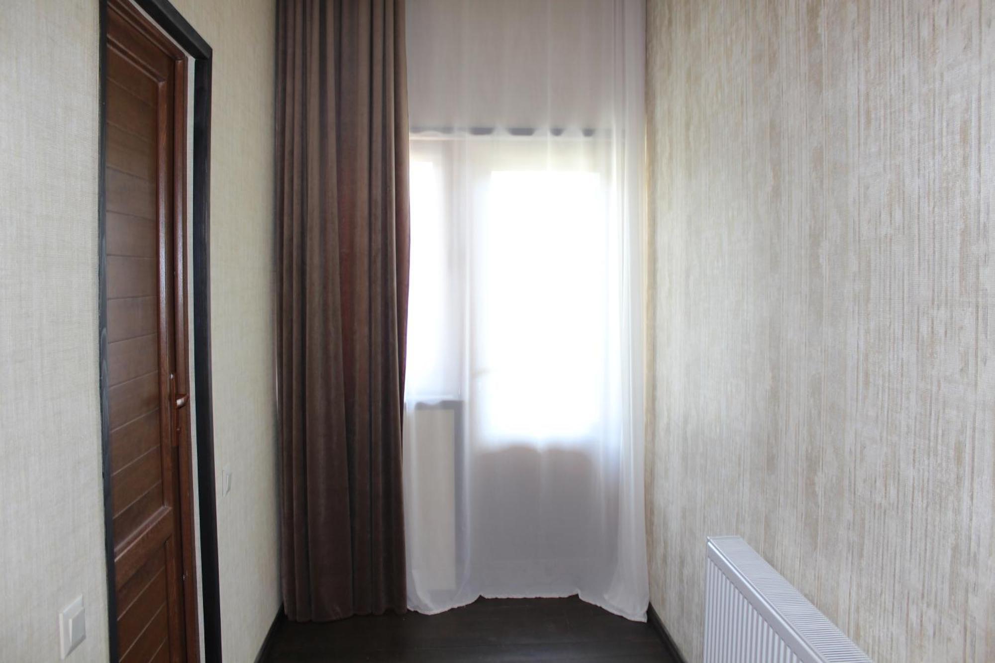 Hotel Eden Mestia Eksteriør billede